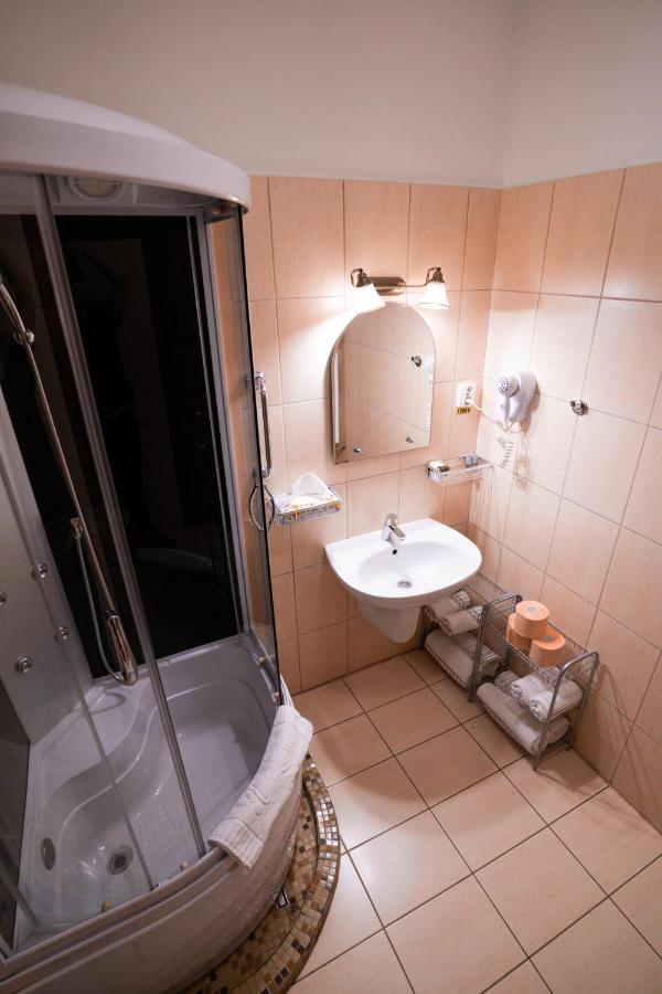 Pensiunea Gasthaus Alte Post Sighisoara Ngoại thất bức ảnh